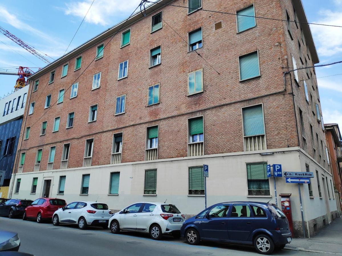 Casadei Guest House Stazione بولونيا المظهر الخارجي الصورة